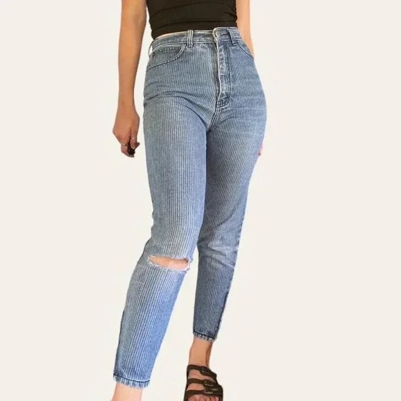 Vintage pinstriped designer jeans by Sergio Valente 24/25/26 XS - Picture 2 of 8